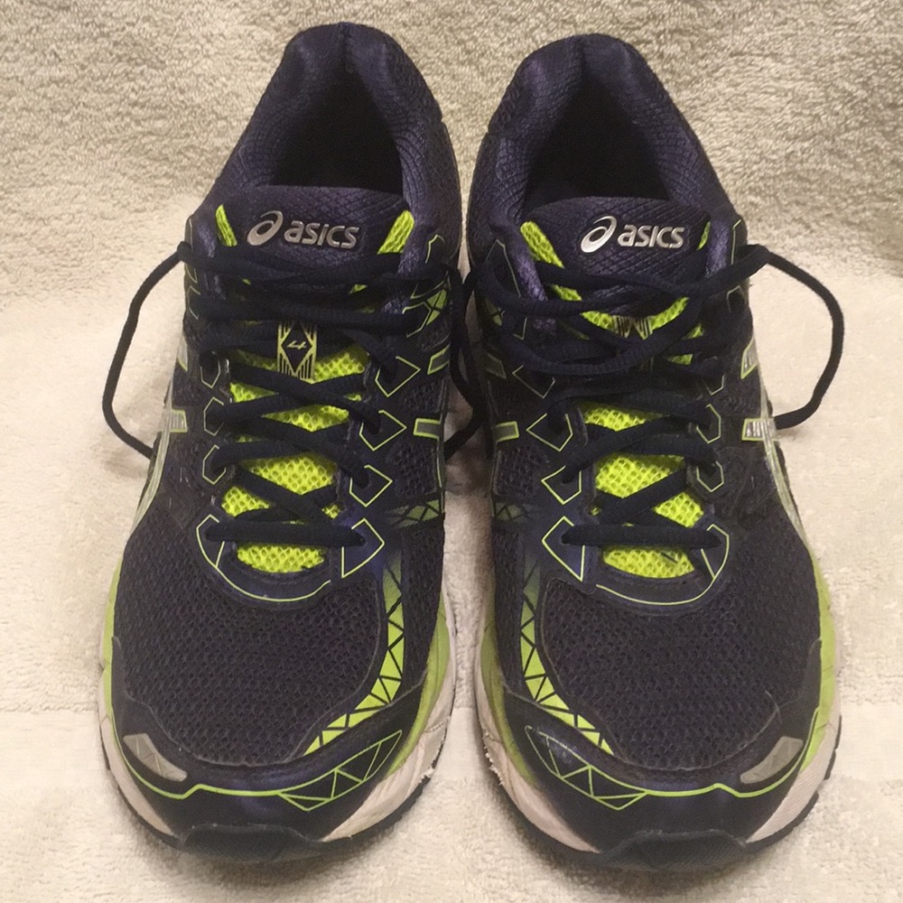 Men’s ASICS 10.5 Sneakers